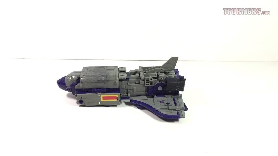 Siege Astrotrain In Hand With Video Review And Images 13 (13 of 30)